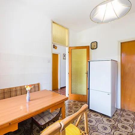 Lejlighed Rustikales Nur 100 Meter Zum Mit Meerblick, Balkon, Terrasse, Klima *