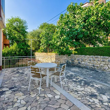 شقة Rustikales Nur 100 Meter Zum Mit Meerblick, Balkon, Terrasse, Klima