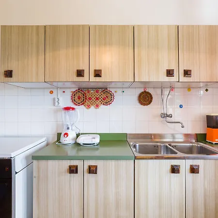 Apartman Rustikales Nur 100 Meter Zum Mit Meerblick, Balkon, Terrasse, Klima