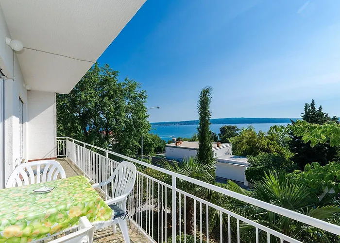 Apartman Rustikales Nur 100 Meter Zum Mit Meerblick, Balkon, Terrasse, Klima *