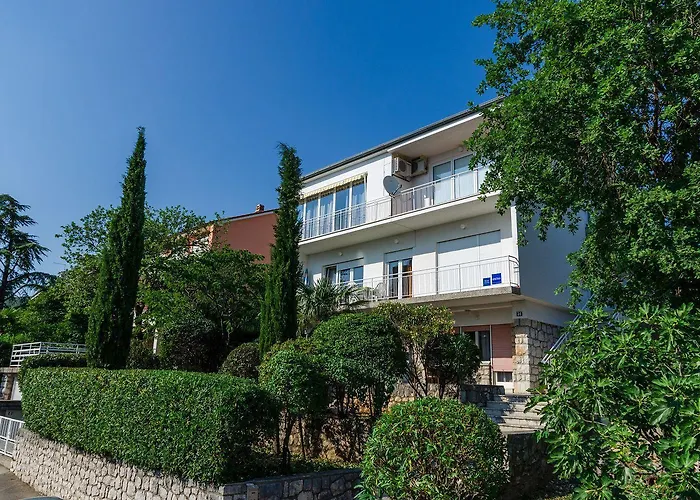 Apartman Rustikales Nur 100 Meter Zum Mit Meerblick, Balkon, Terrasse, Klima